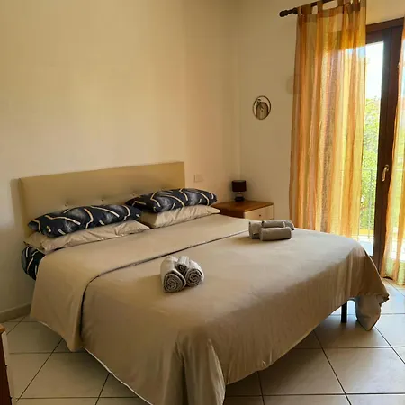 Dekag House أولبيا