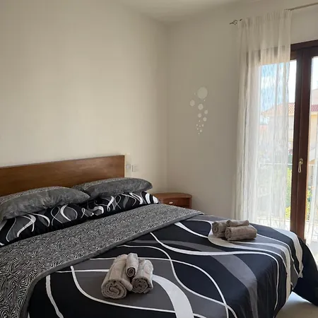 Dekag House 4*