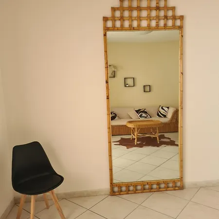 Dekag House Bed & Breakfast 4*