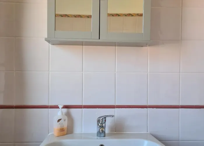 Dekag House Bed & Breakfast