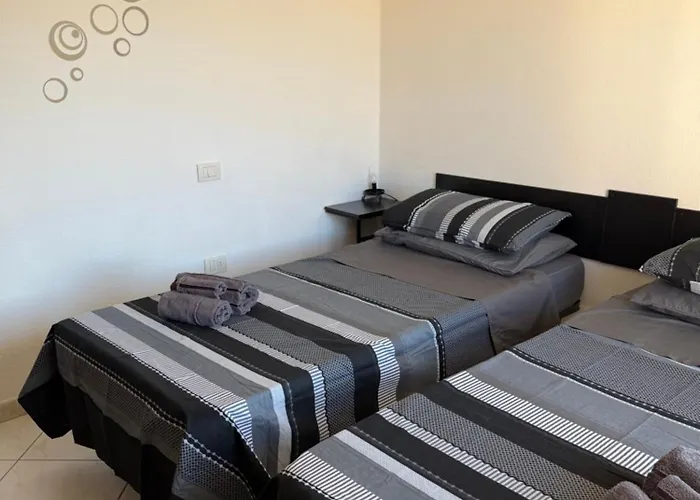 Dekag House Bed and breakfast Olbia